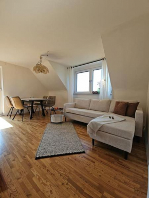 Helle 70qm Wohnung nahe Würzburg und DAA, in Fuchsstadt